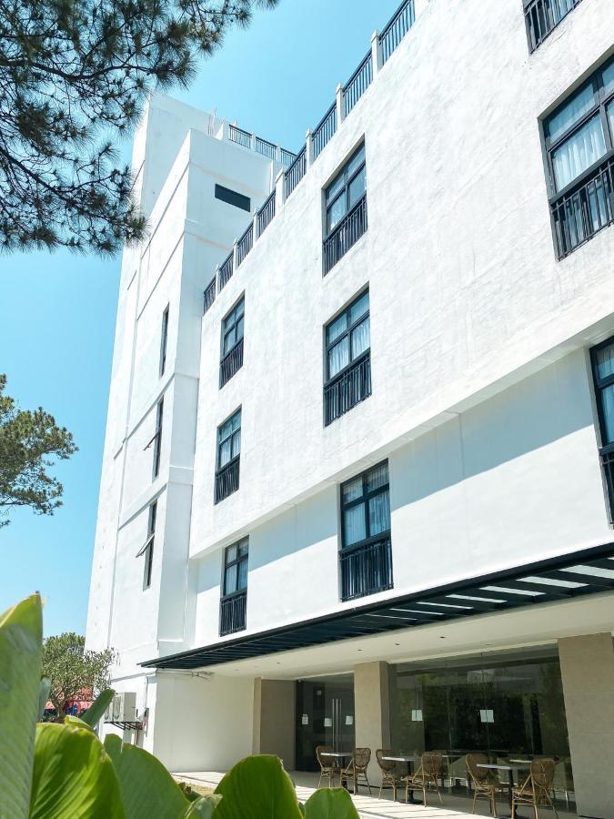 The Plaza Garden Hotel And Residences Baguio City Екстер'єр фото