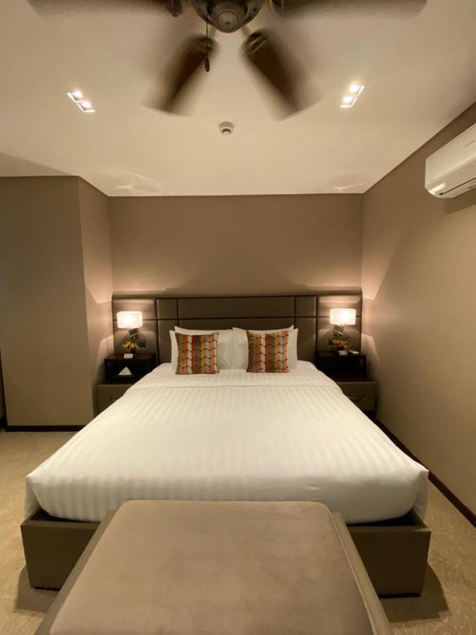 The Plaza Garden Hotel And Residences Baguio City Екстер'єр фото