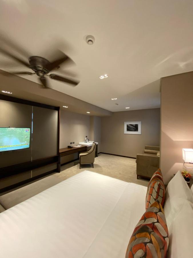 The Plaza Garden Hotel And Residences Baguio City Екстер'єр фото