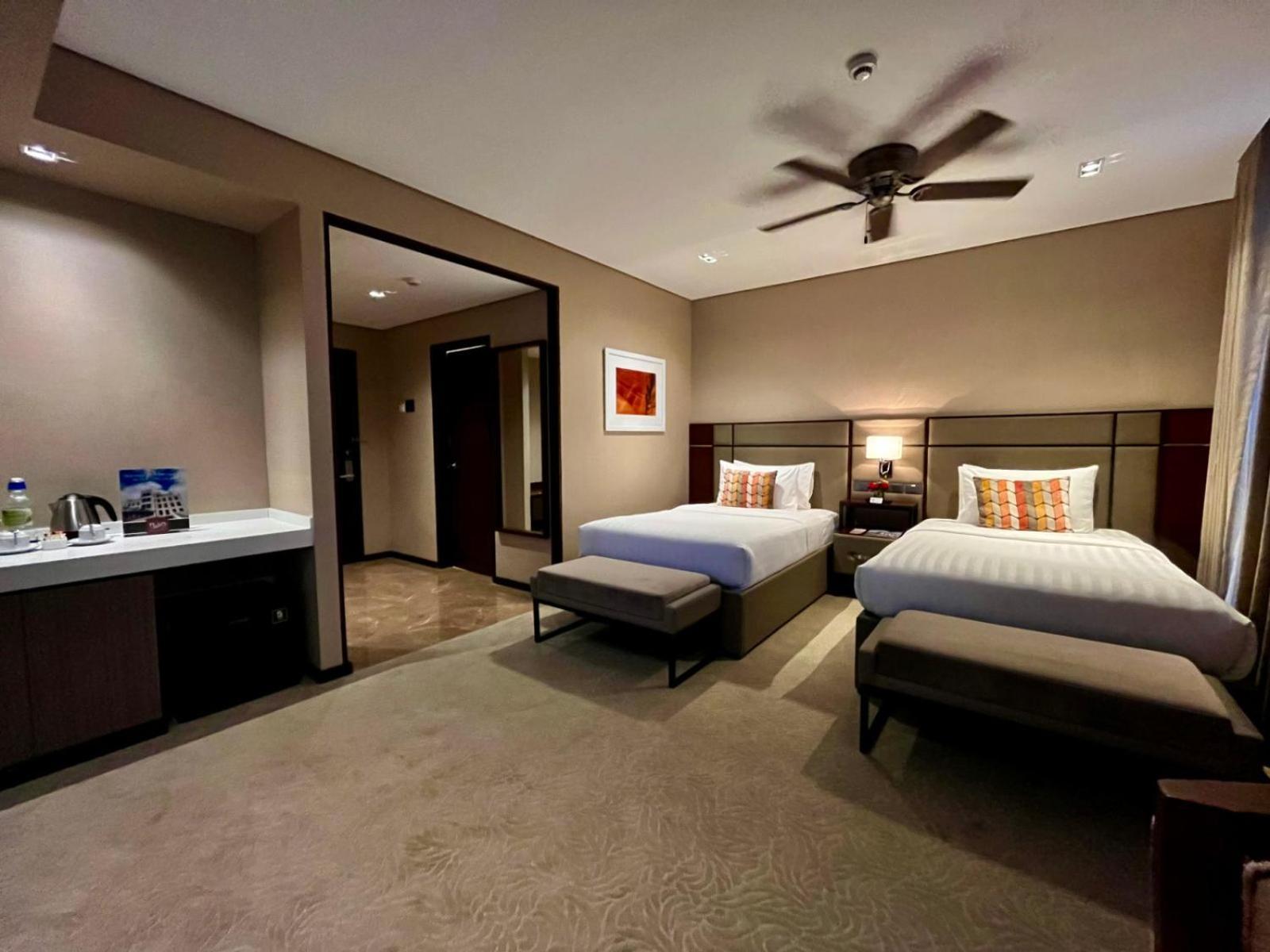 The Plaza Garden Hotel And Residences Baguio City Екстер'єр фото