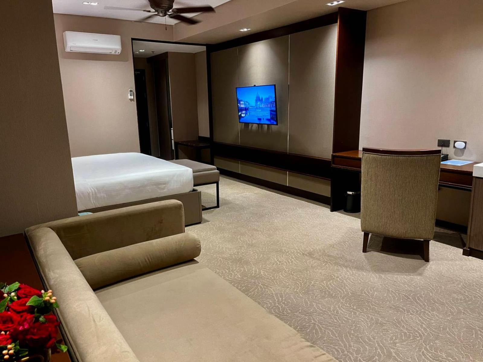 The Plaza Garden Hotel And Residences Baguio City Екстер'єр фото